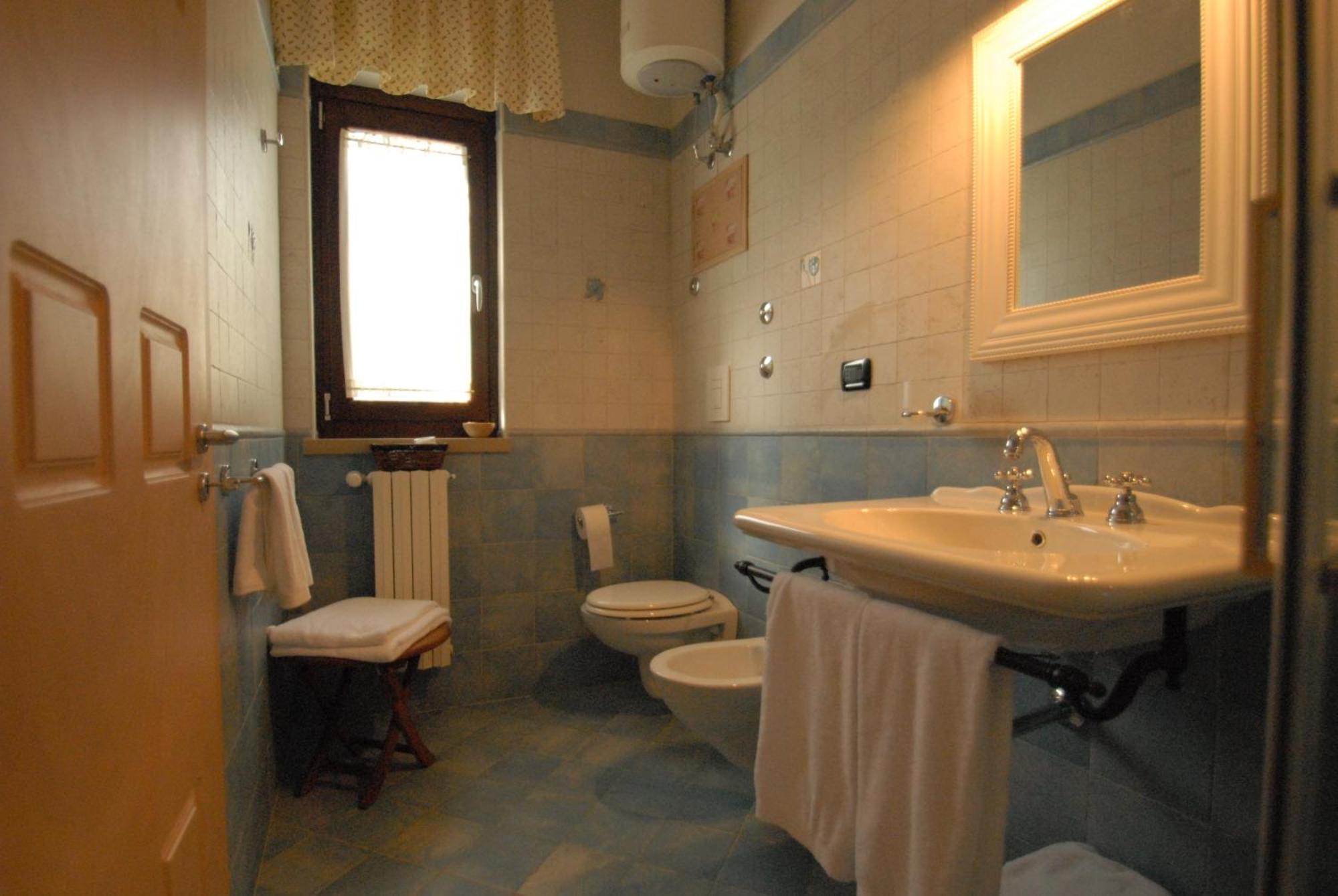 Hotel Il Giardino Del Te Barletta Exterior foto